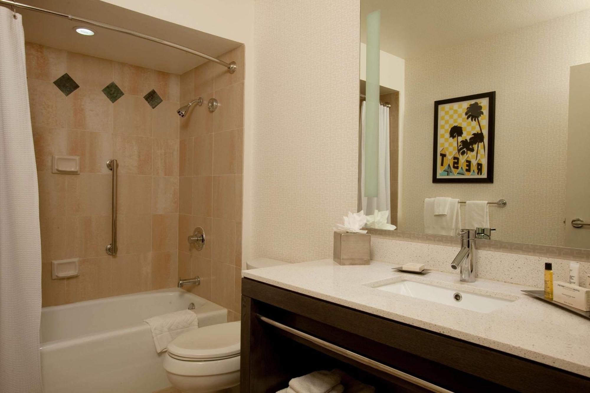 Hilton 4* Palm Springs
