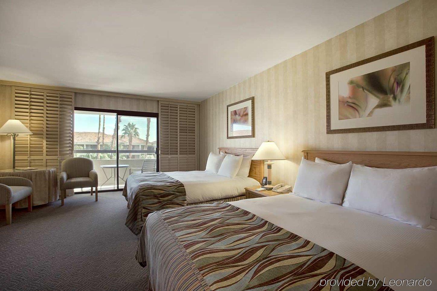 Hilton 4* Palm Springs