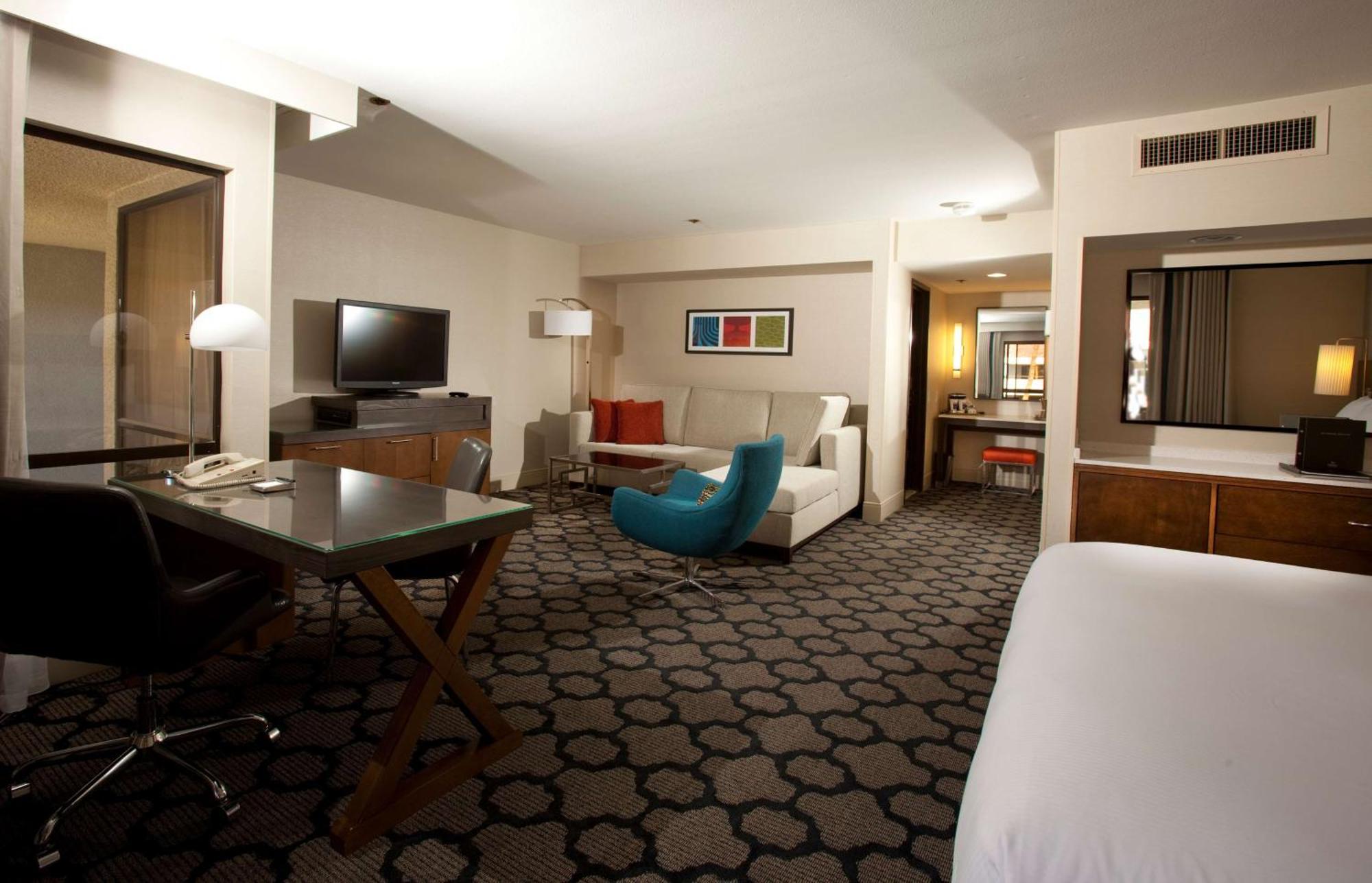 Hilton 4*